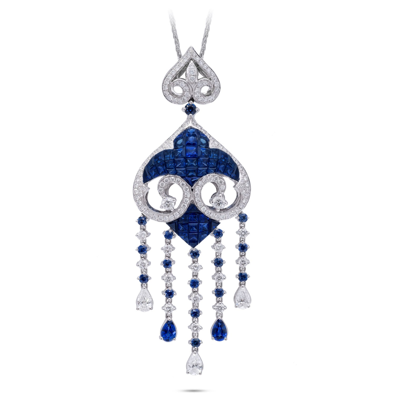 blue sapphire and diamond pendant made of white gold
